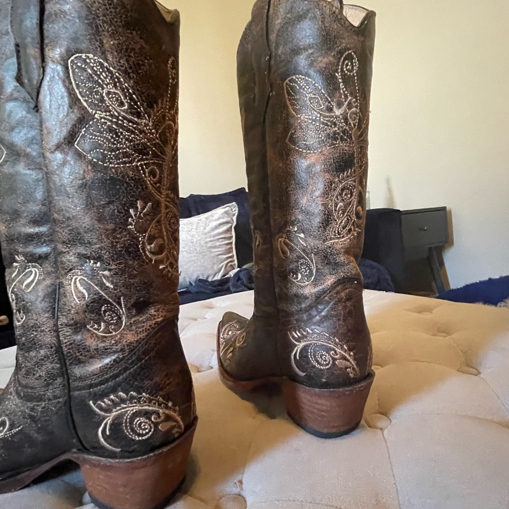 Dragonfly Embroidered Cowgirl Boots - image 4